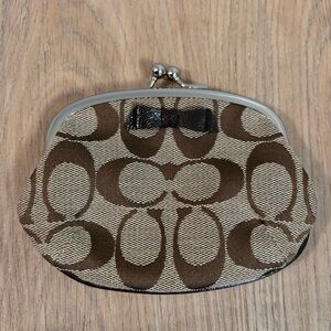 Coach Signature C Coin Purse – NWOT
